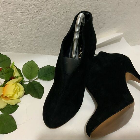 Aldo Women's 9 Black Suede Stiletto Heels Slip On Ankle Booties Boots - Picture 5 of 16